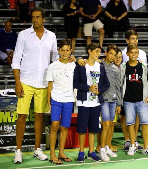 19554896_1475292305846990_5906427777245257342_n