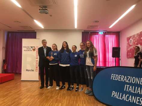 Premiazione under 18 Femminile