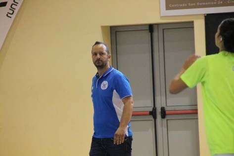 Coach Scalabroni
